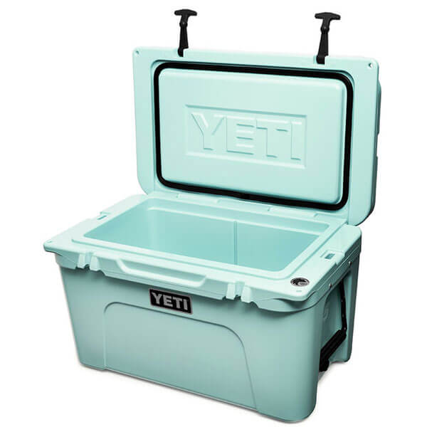 10065120000 Yeti Tundra 65 Seafoam