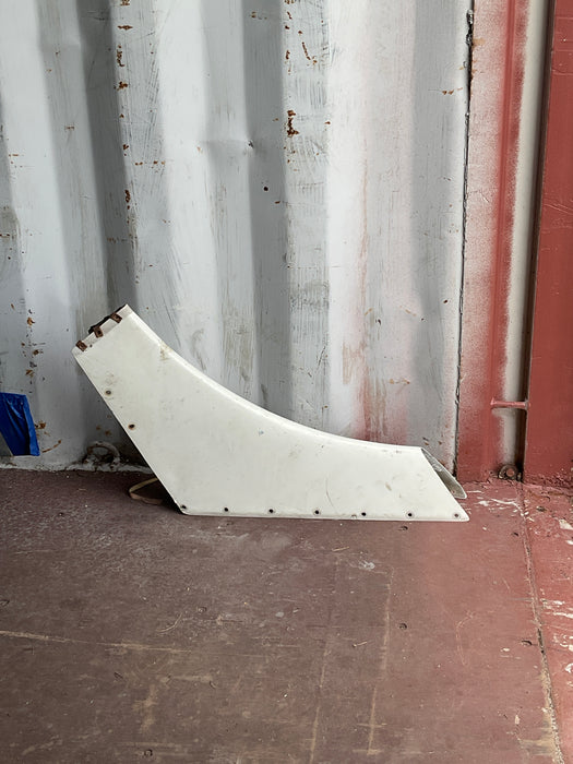 Cessna 152 vertical fin
