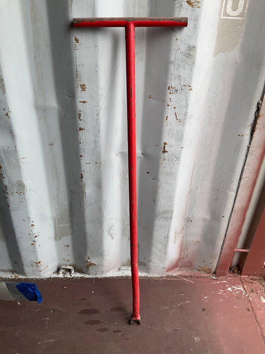 Incomplete Tug 7