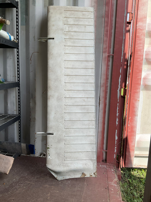 Left Flap  (back container)