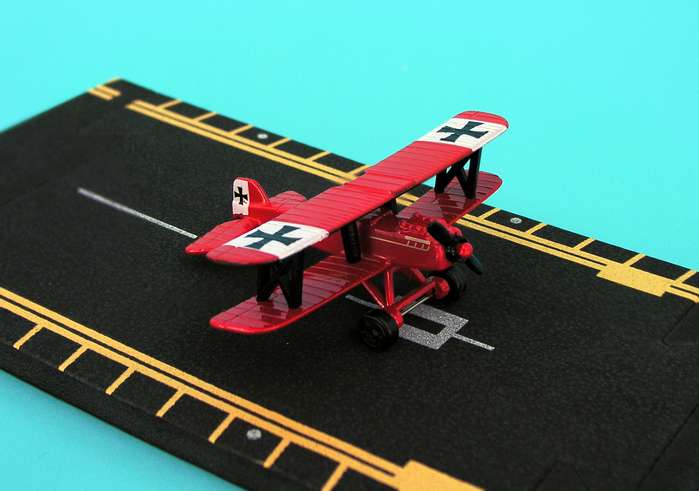 HOT Wings SE5 RED Baron