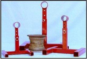 Bogert Land Gear Safe Stand 12